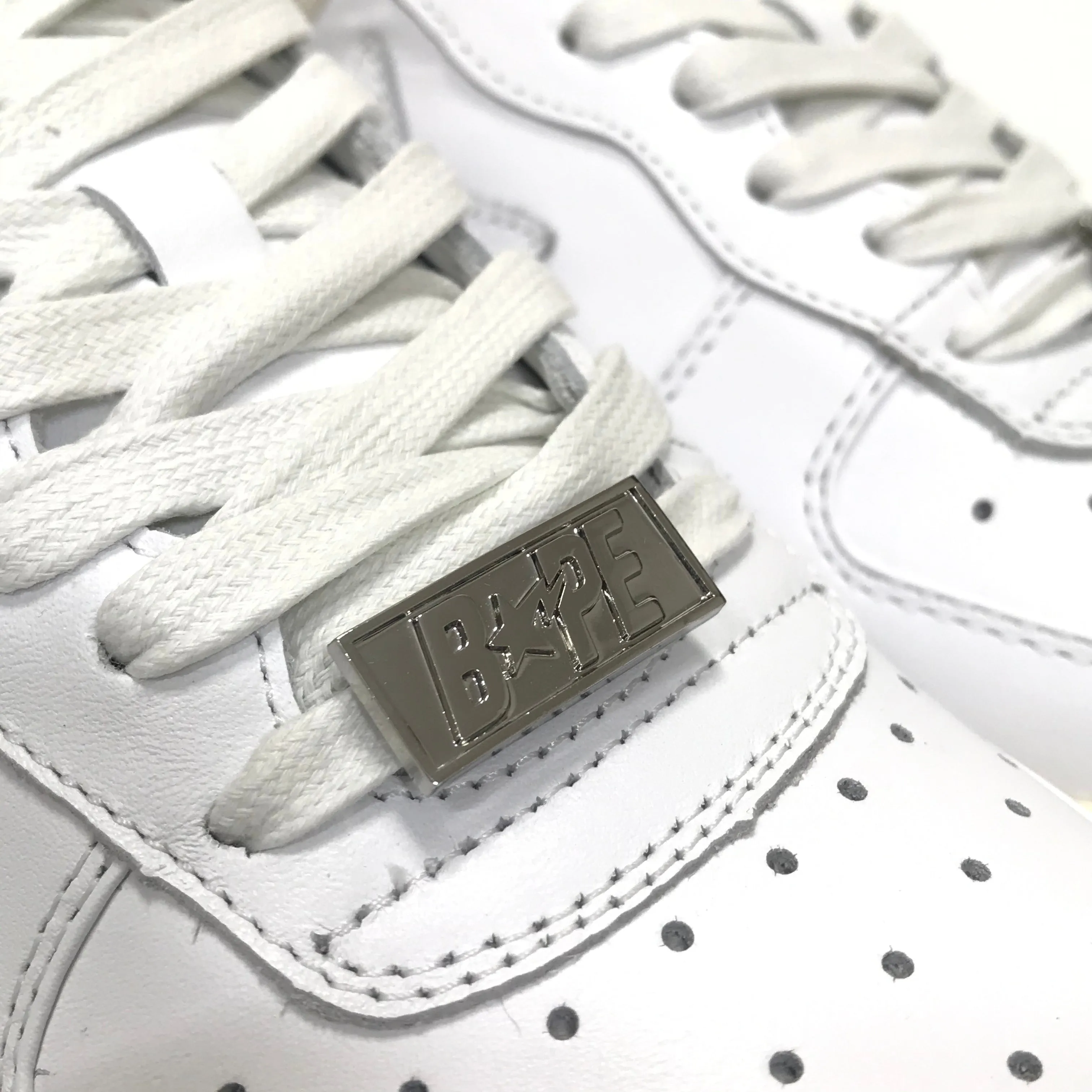 [9 or 10] DS! Bape Sta OG Leather / Suede White