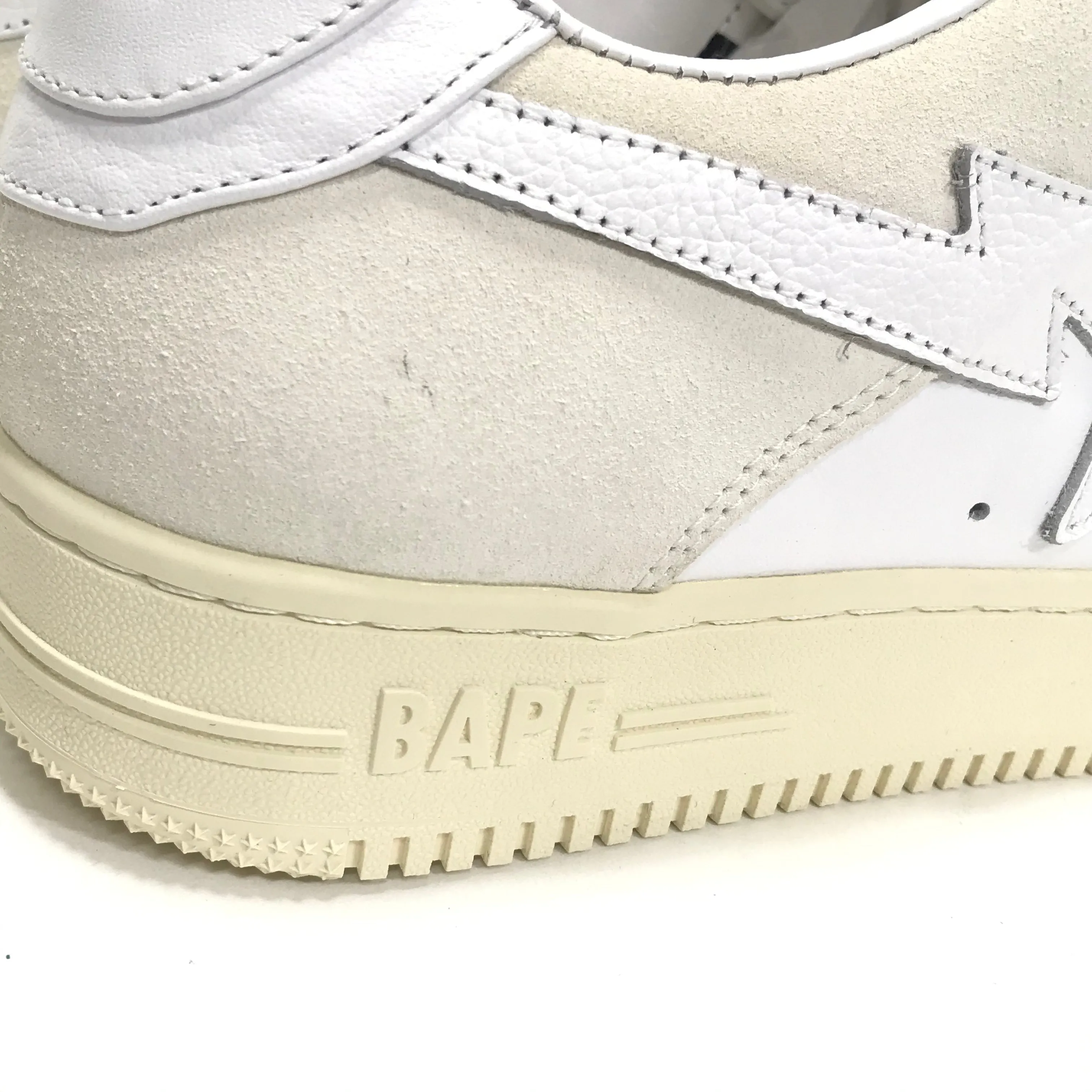[9 or 10] DS! Bape Sta OG Leather / Suede White