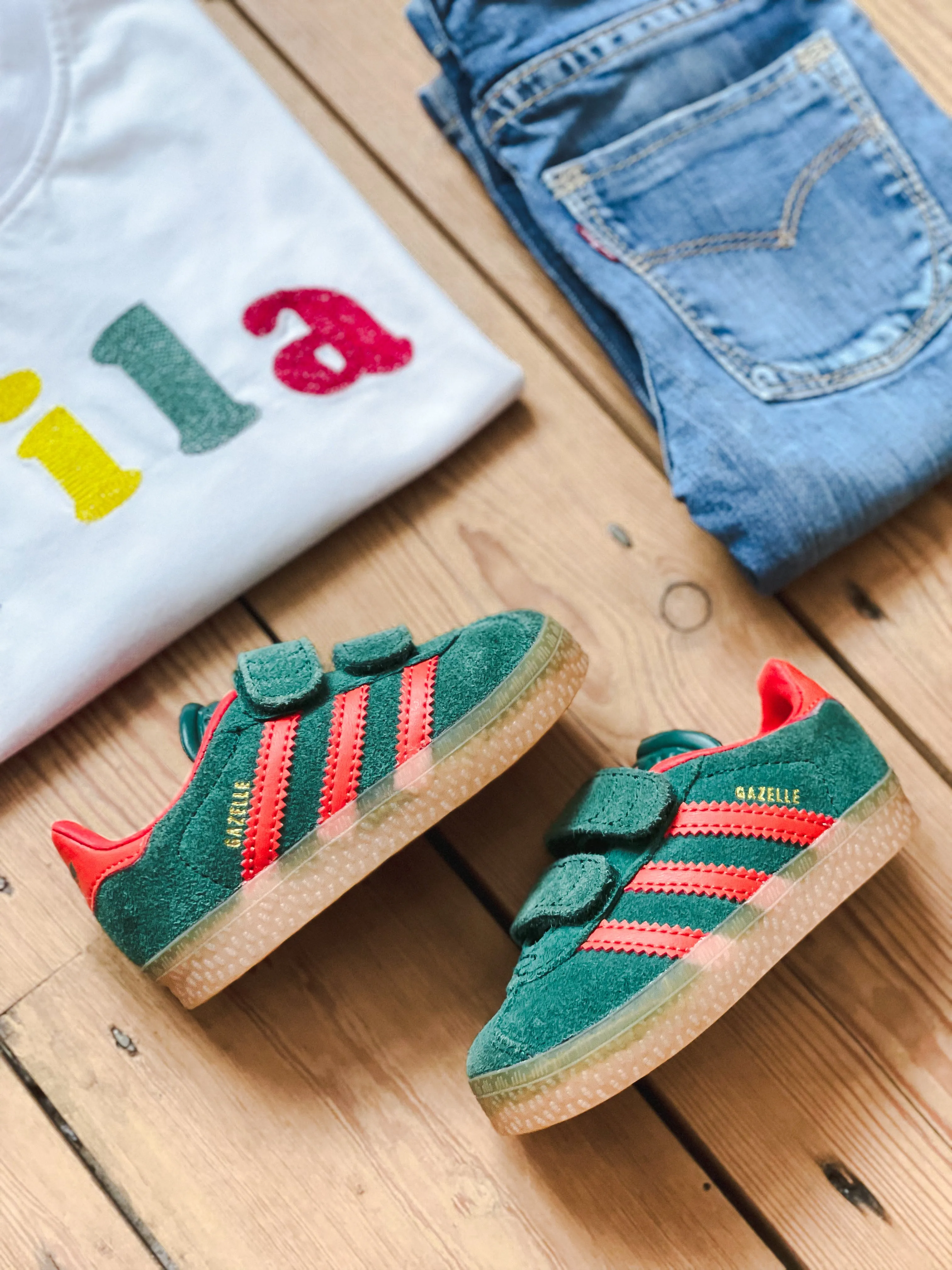 Adidas Gazelle Trainers - UK Infant Size 4