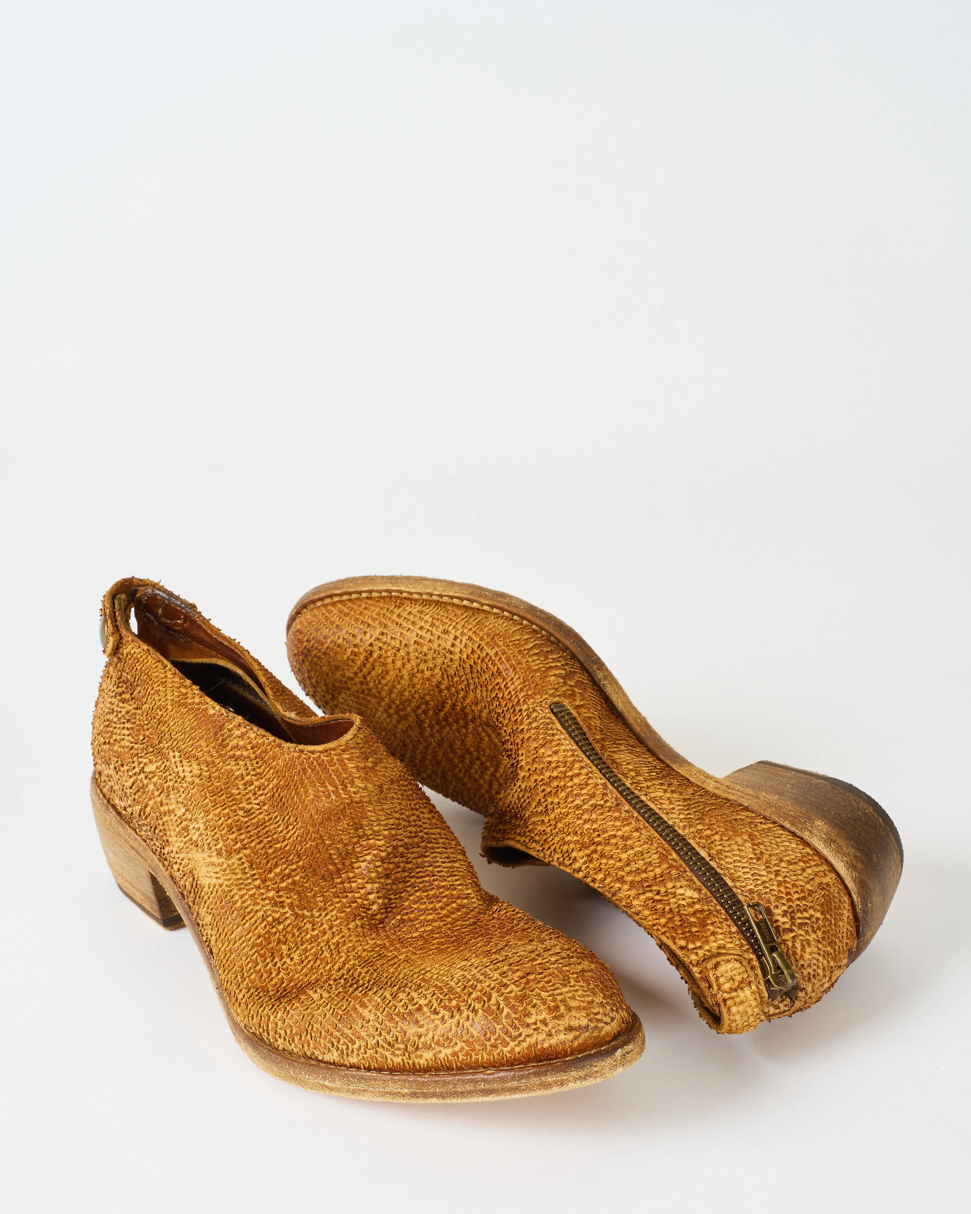 ankle boot with back zipper