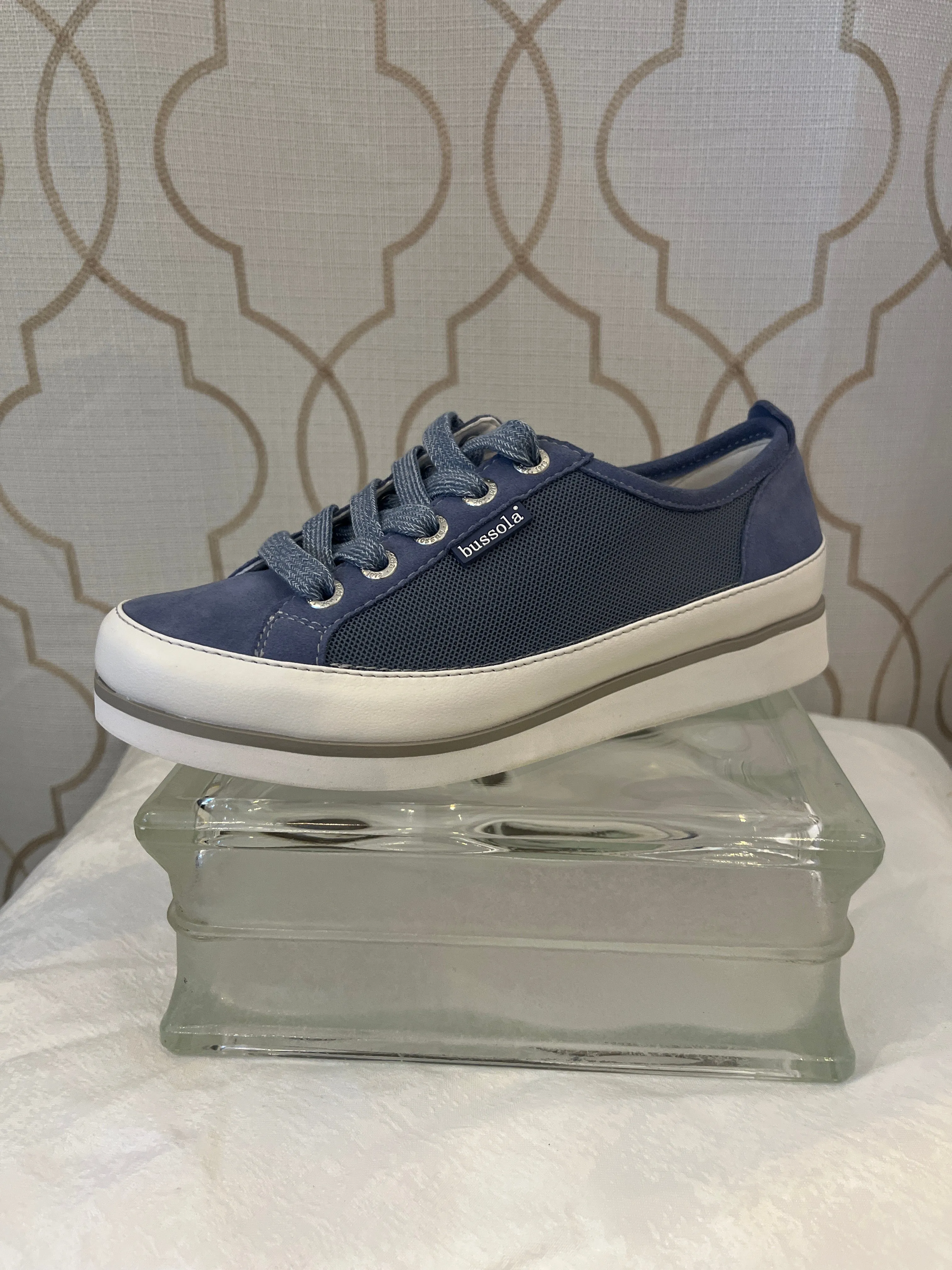 BUSSOLA KAETHE HEAVEN BLUE SUEDE AND MESH LACE UP SNEAKER