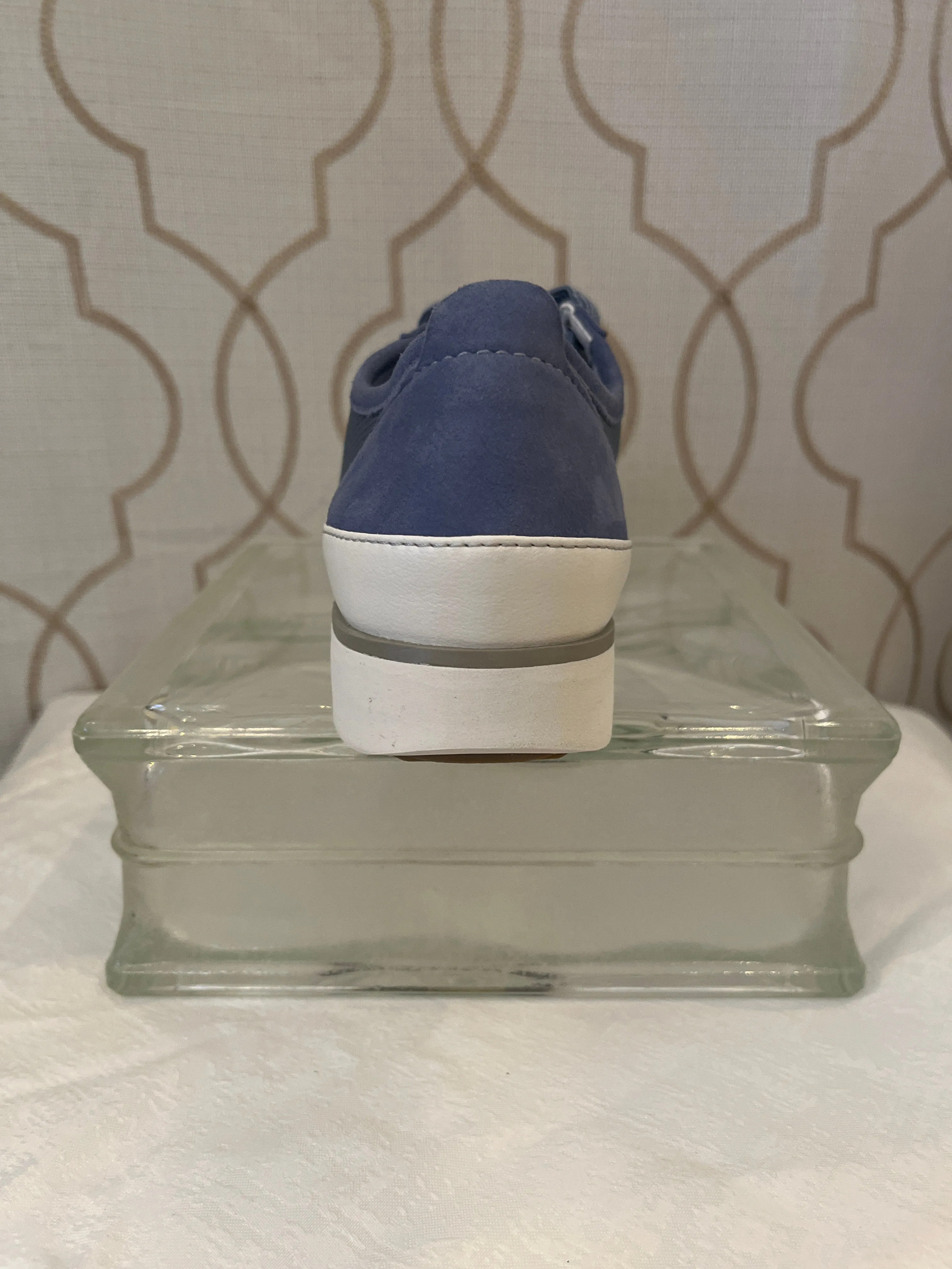 BUSSOLA KAETHE HEAVEN BLUE SUEDE AND MESH LACE UP SNEAKER