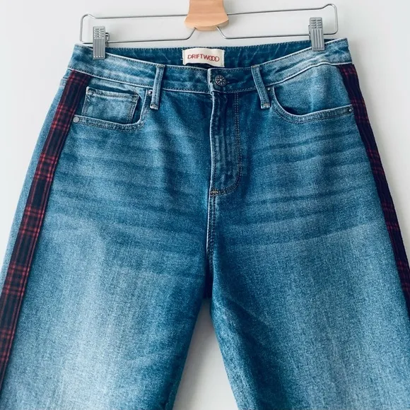 Driftwood Roxy Cropped Jeans Women Size 27 High Rise Light Wash Distressed