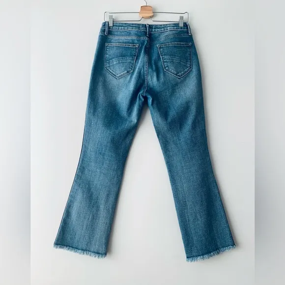 Driftwood Roxy Cropped Jeans Women Size 27 High Rise Light Wash Distressed