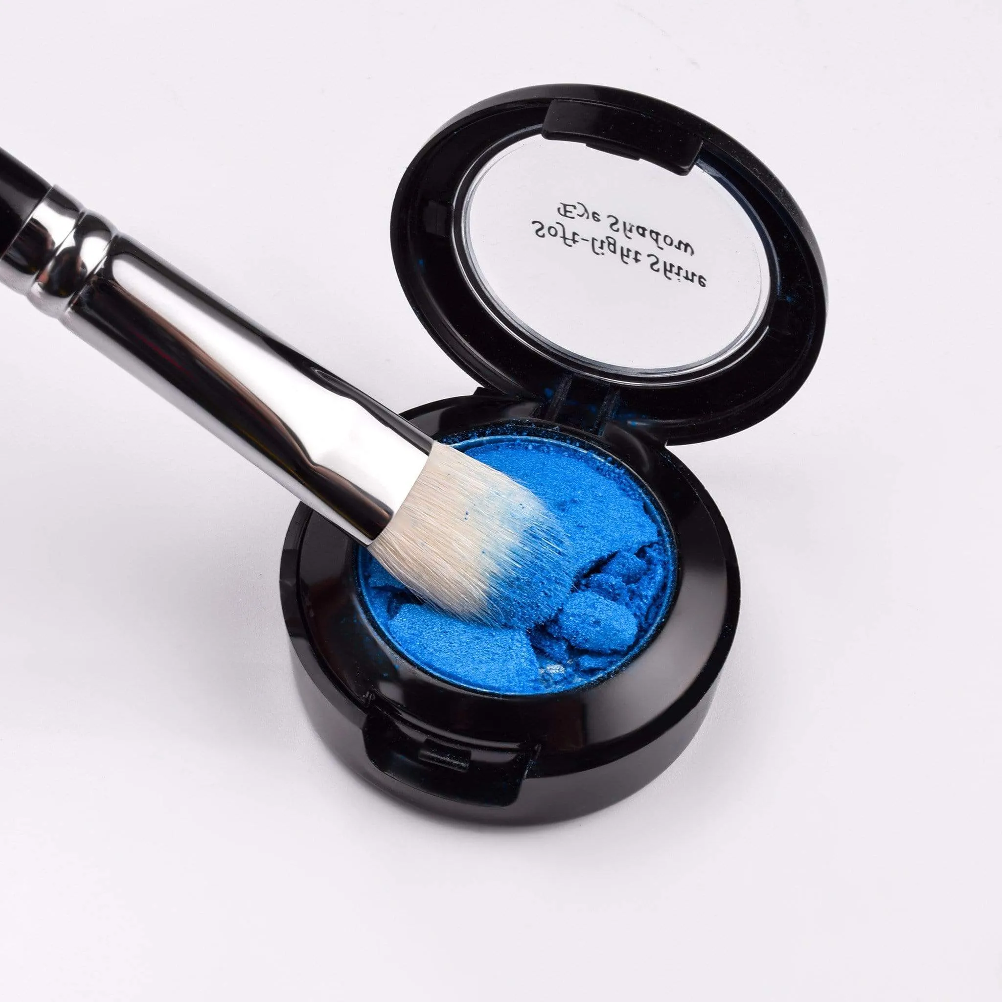E804 - FLUFF BRUSH