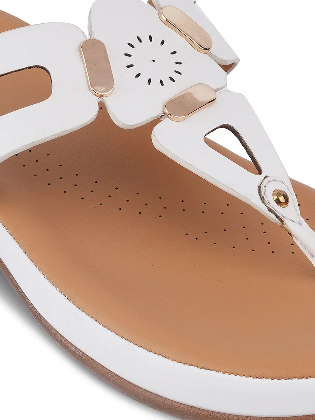 Flat Sandal