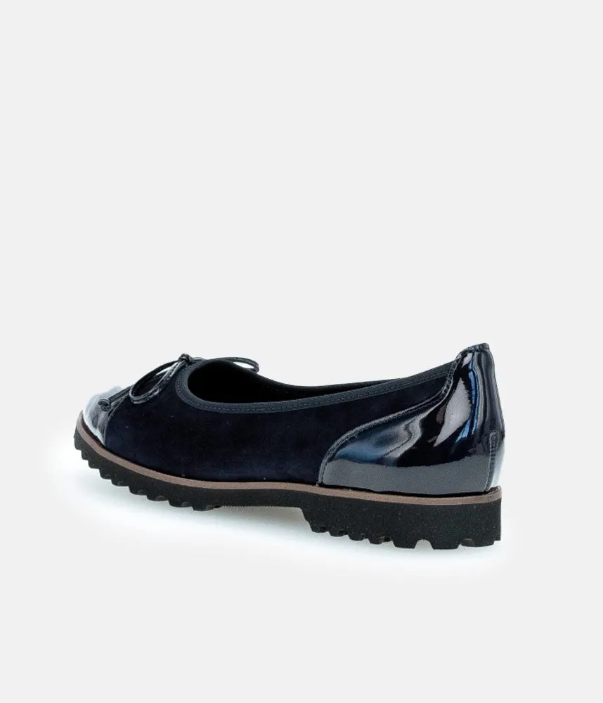 Gabor Stylish Navy Patent/Suede Ballerinas