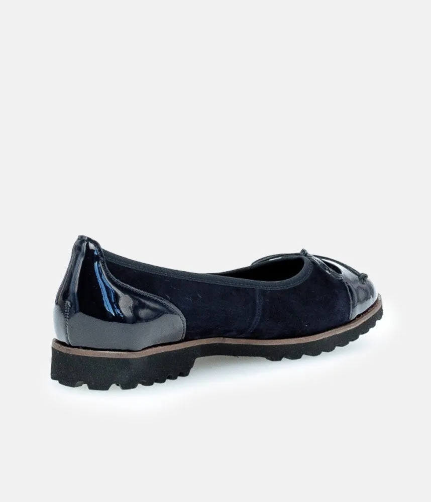 Gabor Stylish Navy Patent/Suede Ballerinas