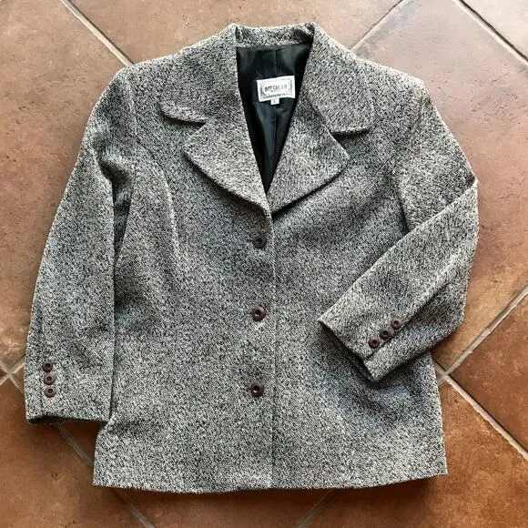 Hot Cream Wool and Silk Blend Tweed Blazer - size L - Stylish and Unique