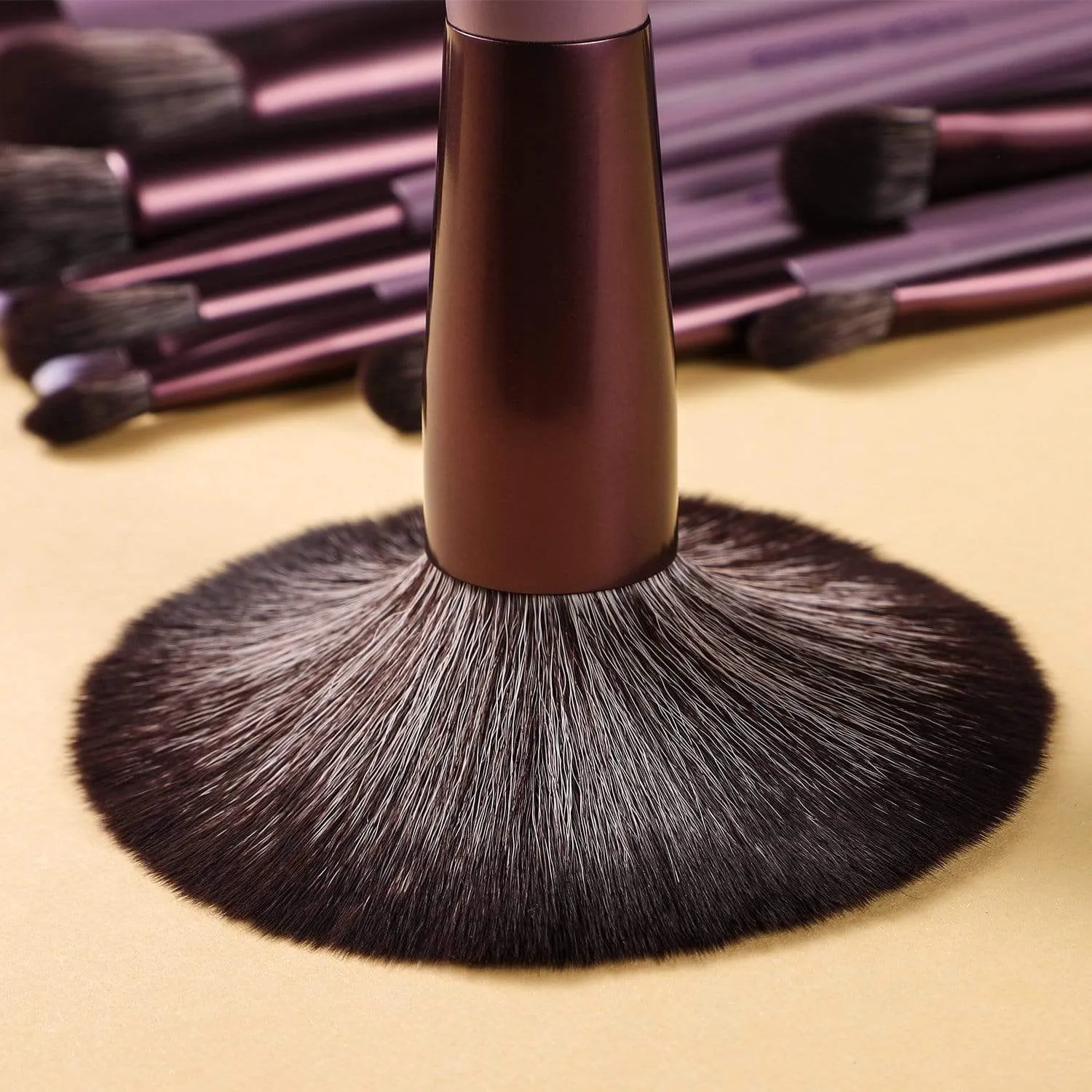 JADE SERIES - 15 PCS MAKEUP BRUSH KIT IN GIFT BOX - SMOKE PURPLE