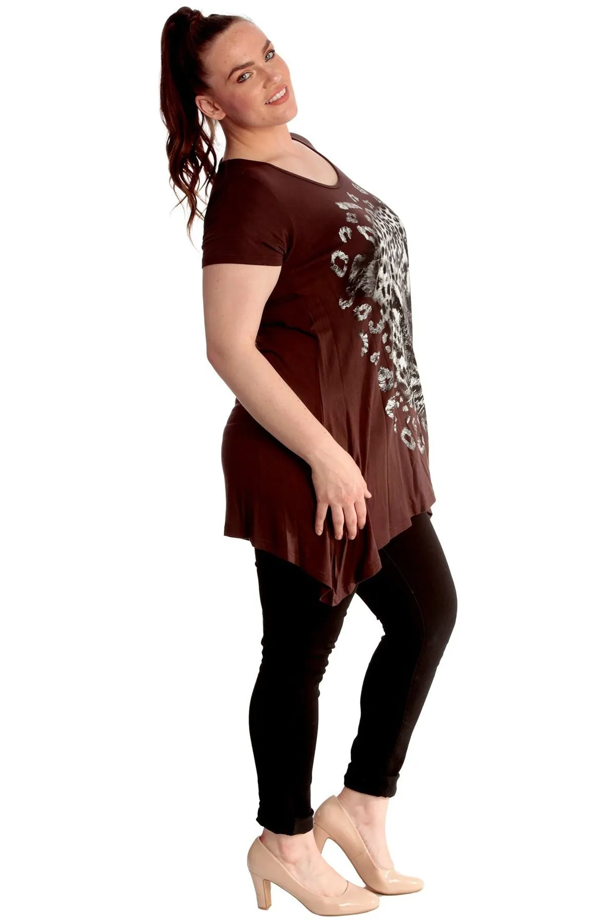 Leopard Print Hanky Hem Short Sleeve Top