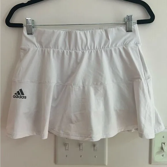 NWT Adidas &quot;T Match Skirt&quot; tennis skirt in White - Aeroready fabric! Size small