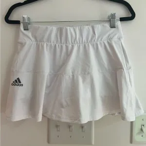 NWT Adidas &quot;T Match Skirt&quot; tennis skirt in White - Aeroready fabric! Size small