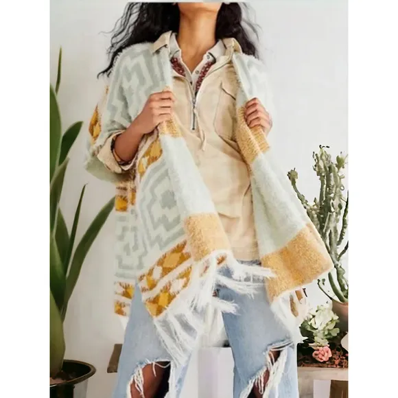 NWT - Free People Diamondback Cozy Kimono Poncho Soft Southwest Boho Ivory O/S