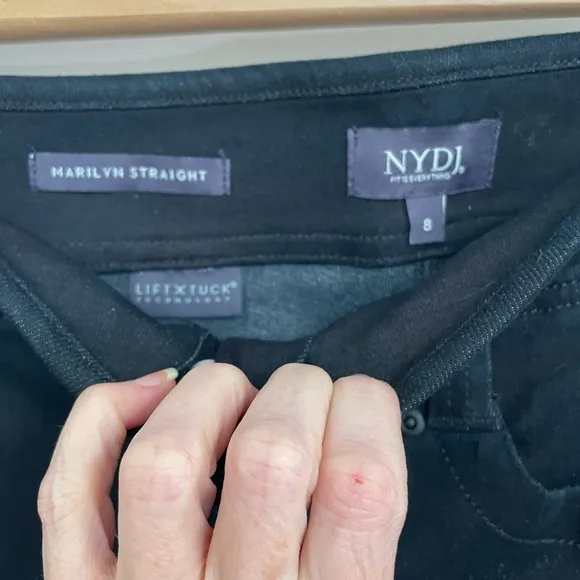 NYDJ Marilyn Straight Leg Black Jeans size 8
