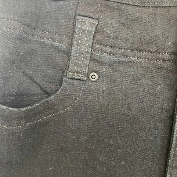 NYDJ Marilyn Straight Leg Black Jeans size 8