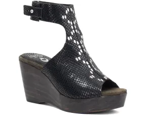Pia A50 Wedge
