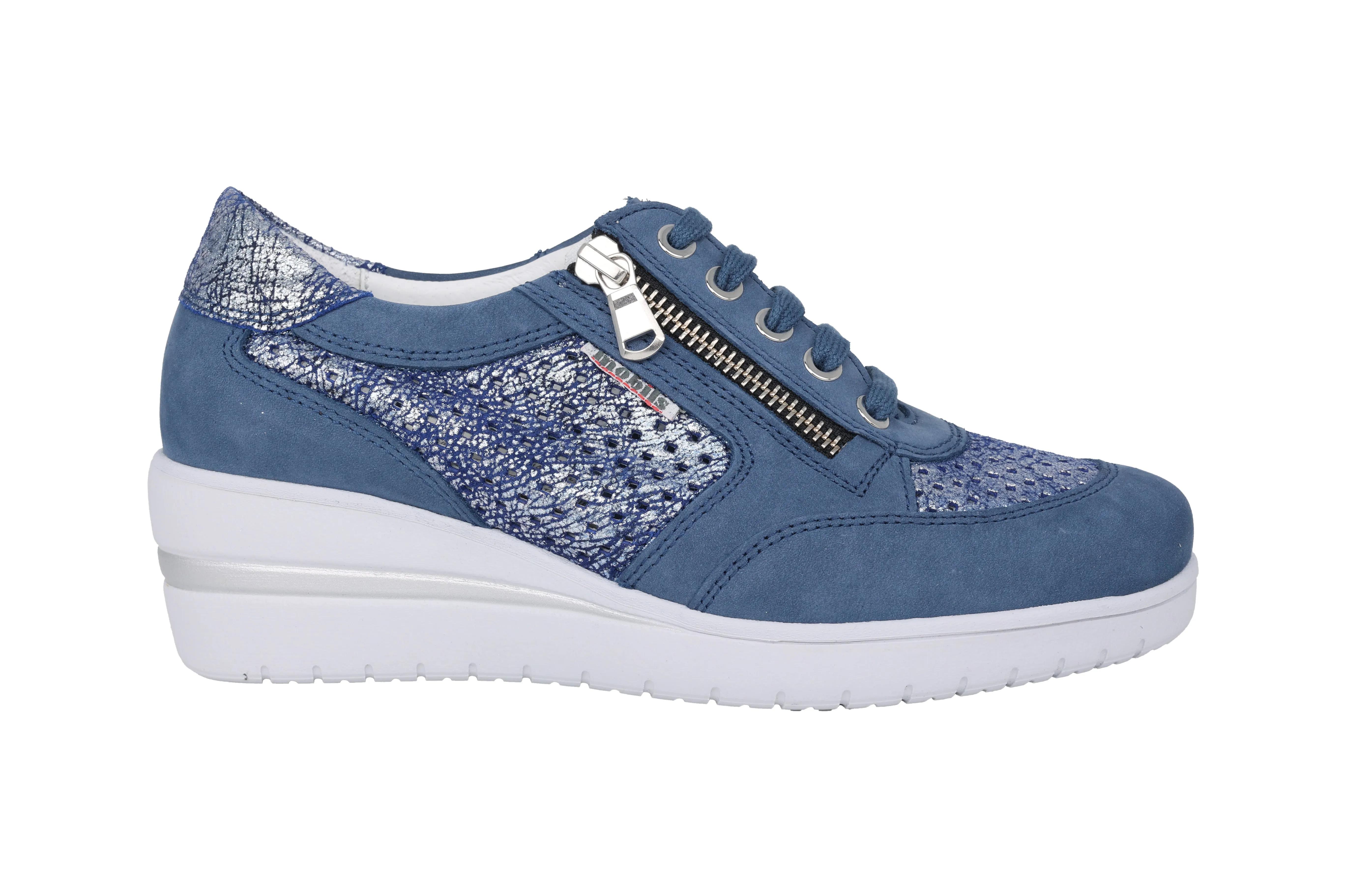 'Precilia Perf' womens wide fit (H) sneaker - Blue