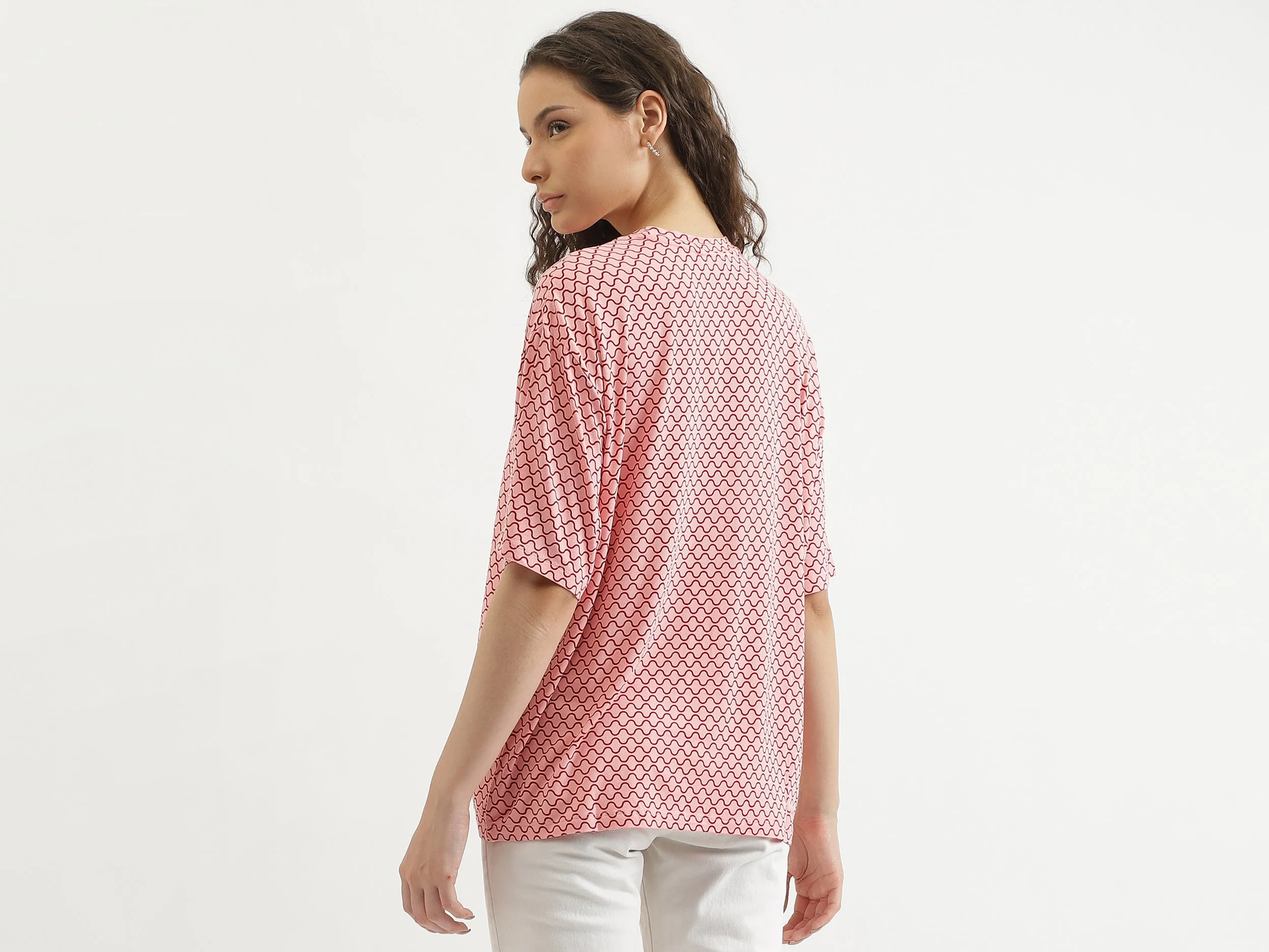 Regular Fit Round Neck Patterned T-Shirt
