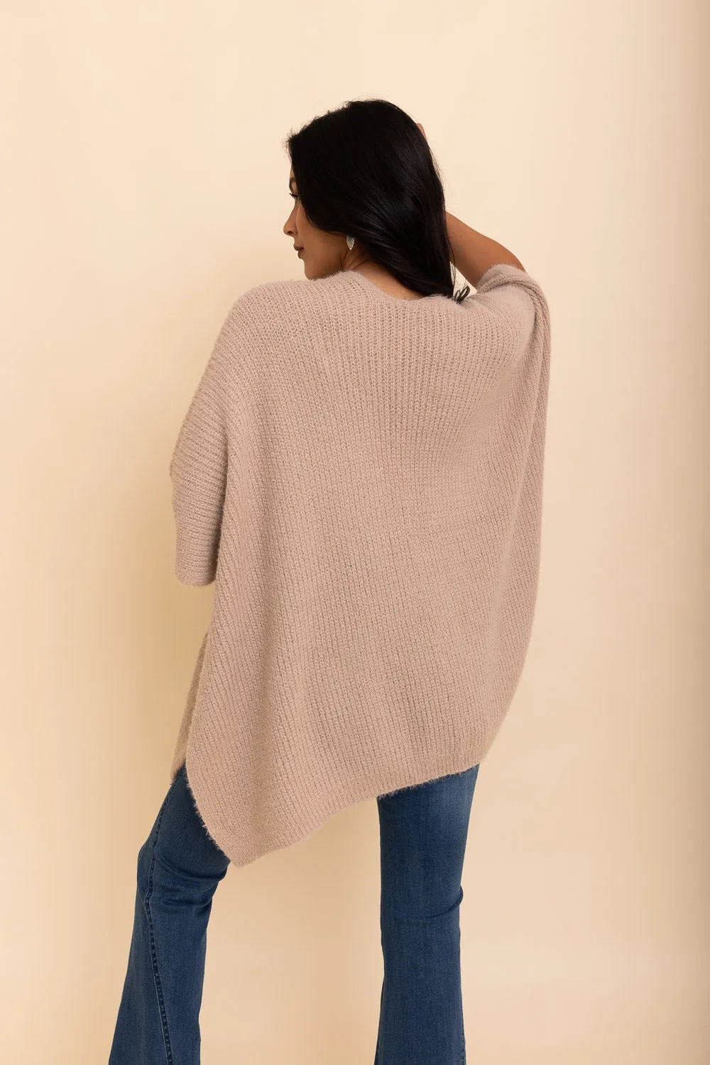 Relax & Chill Summer Nights Boucle Poncho