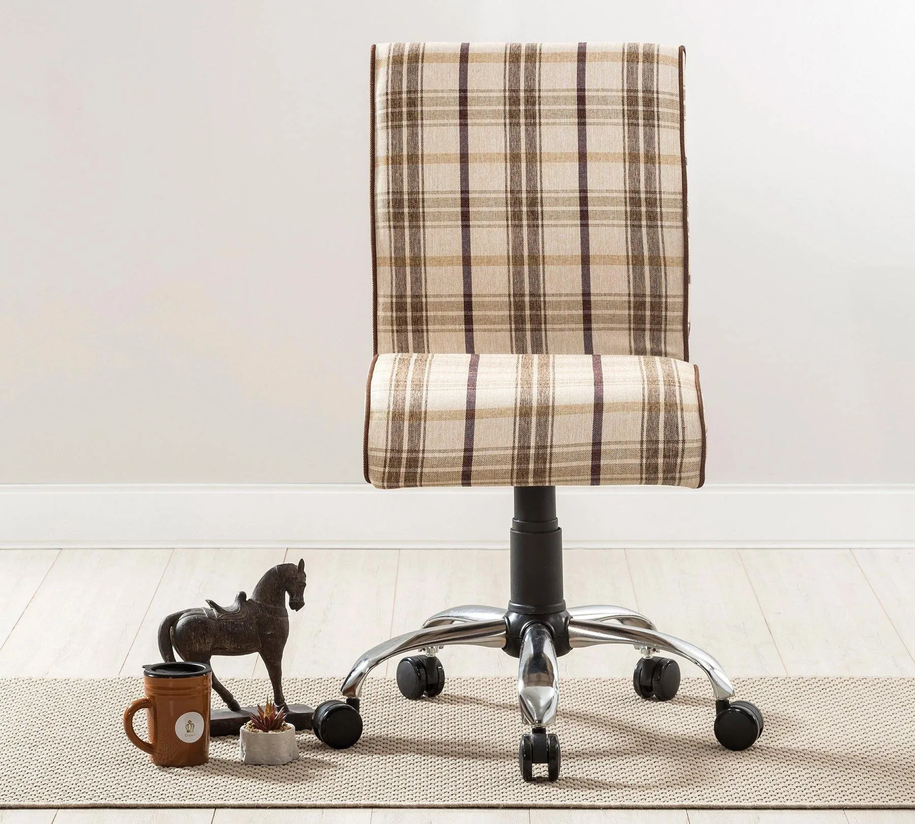 Soft Chair Plaid