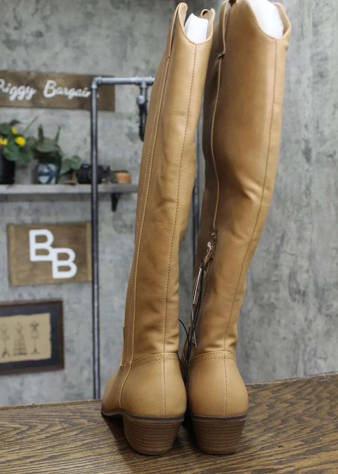 Universal Thread Women's Sommer Western Boots 87929896 Light Brown 8.5M