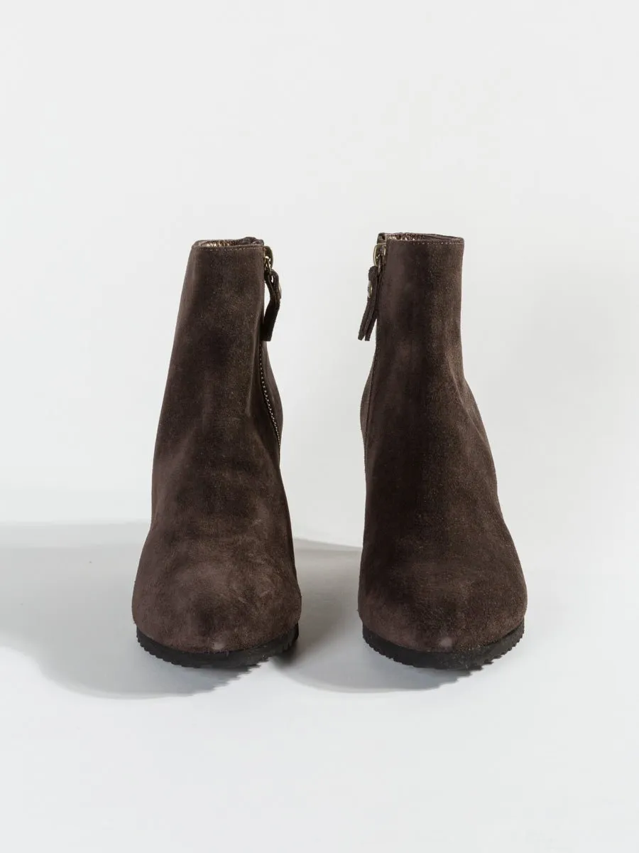 velour wedge - brown
